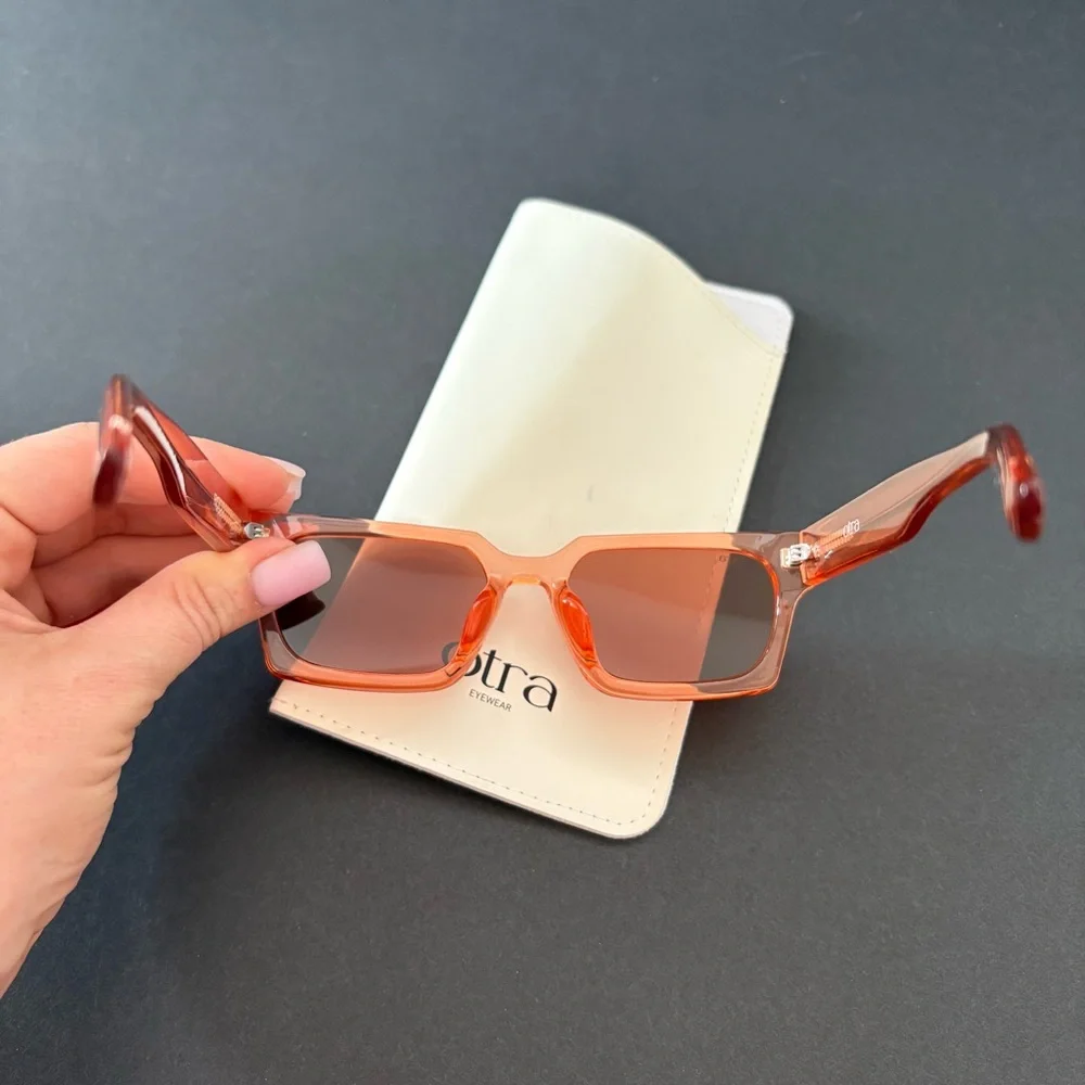 Otra Roco Retro Orange Transparent Frame Sunglasses - Picture 5 of 6